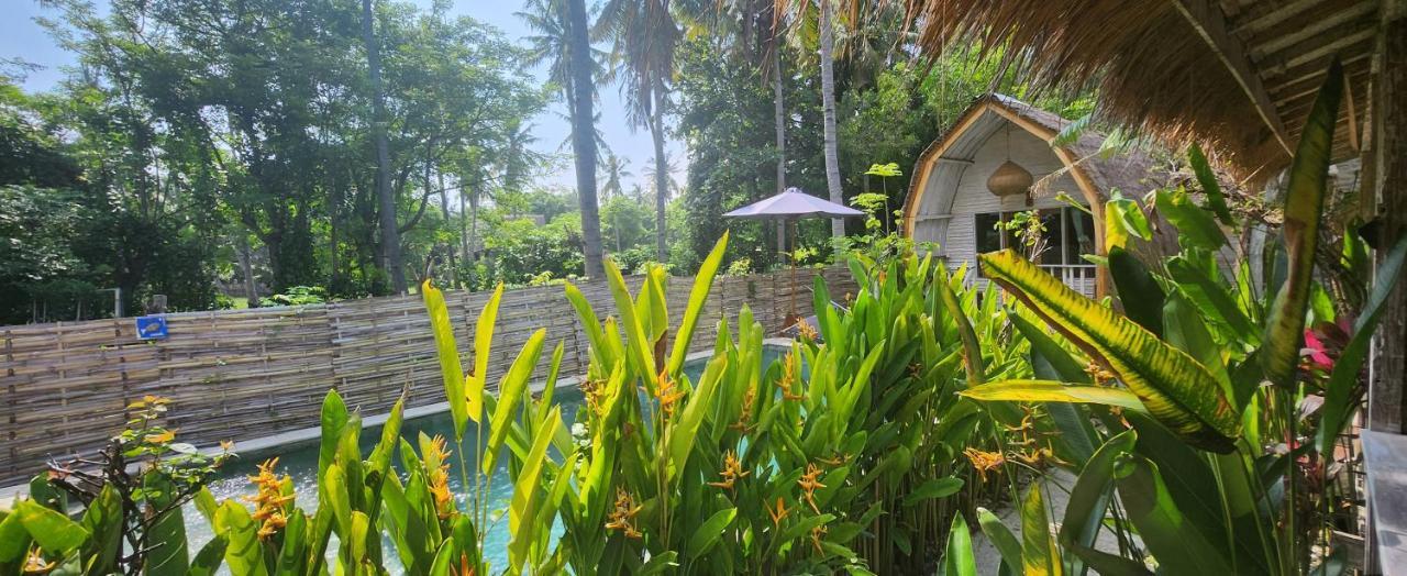 Purple Beach - Maithelia - Gili Air Ngoại thất bức ảnh
